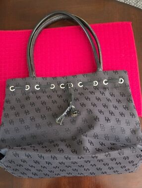 Dooney&Bourke Purse
